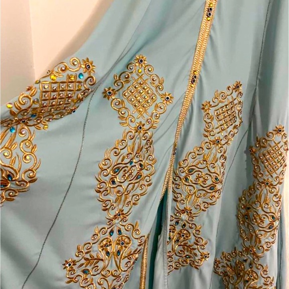 Elegant 😍🇲🇦💖💖Moroccan Princess Caftan - Picture 1 of 3